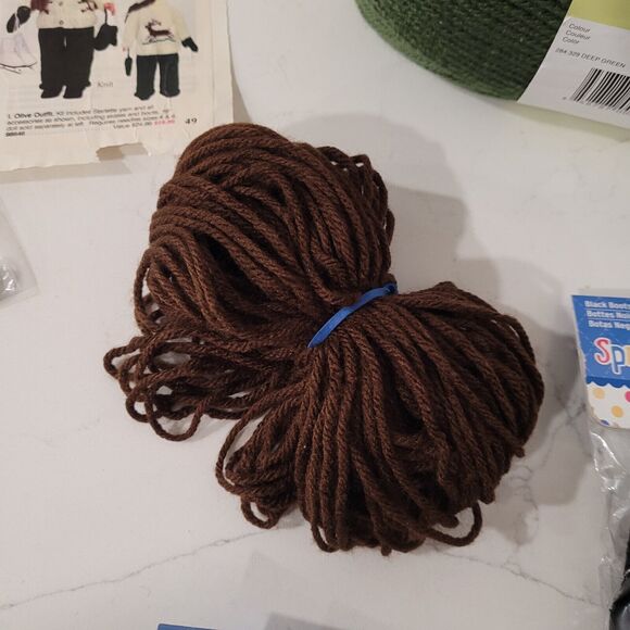 NEW Mary Maxim 18" Doll Outfit Knitting Kit Ice Skating Boots NO PATTERN - Picture 7 of 12